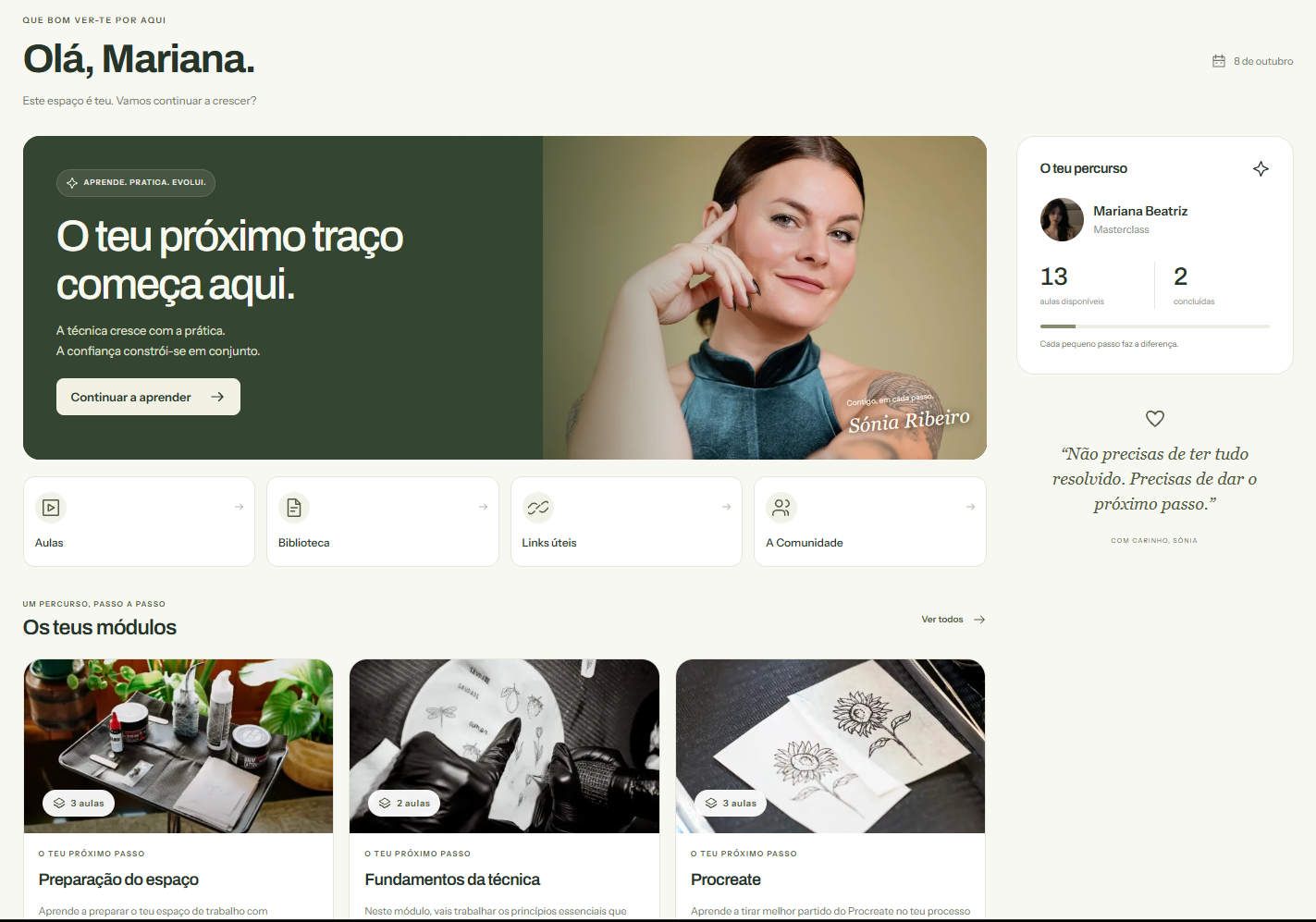 Área de aluno da Academy com aulas, biblioteca, links úteis e módulos de aprendizagem.